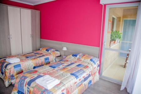 Pension Parque Del Ebro (Adults Only) Логроньо Экстерьер фото